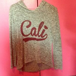 Women’s loose fitting sweater